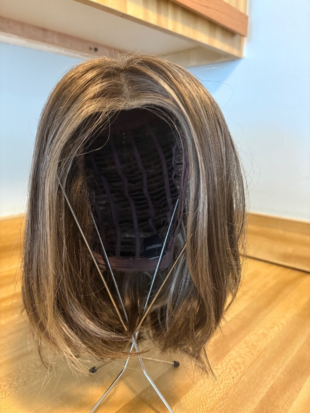 Wig. Jon Renau.